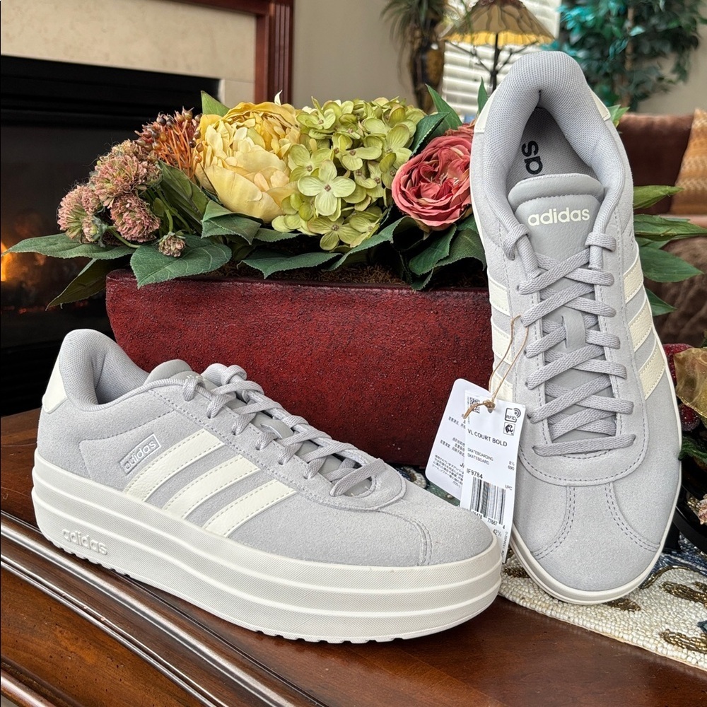 Brand New Adidas VL Court Bold Sneakers Lace Up Skateboarding Platform 3-Stripe - Picture 16 of 16